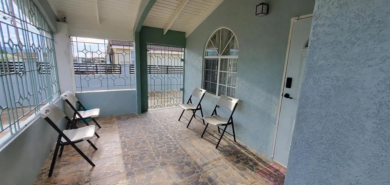 Hillside Retreat In Gated Community Close To Beach Montego Bay Jamaica